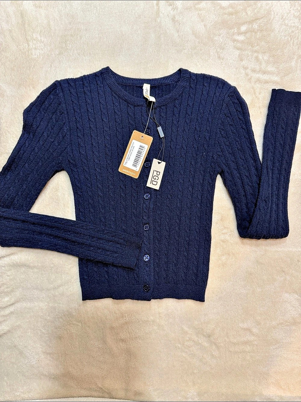 PrettyLittleThing PGD Mini Cable Rib Nico Crop Cardi Cable Rib Cropped Cardigan